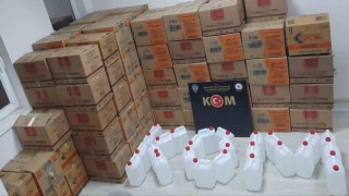 Kamyonette 2 bin litre sahte alkol ele geçirildi