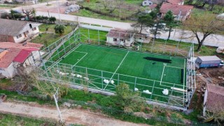 Karaabdülbakiye futbol sahası