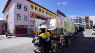 Karatayda “1 Atık Çok Şeyi Değiştirir” atık toplama yarışması devam ediyor