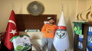 Kars 36 Spor kaleci sorunu çözüldü
