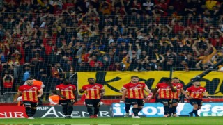 Kayserispor taraftarından Çamlıya destek, Ali Koça sitem