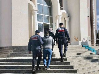 Kiralık araçla hırsızlık yaptılar, tutuklandılar
