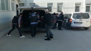Konyada meyve suyu kutusunda eroin ele geçirildi
