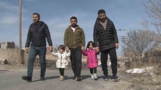 Köylüler depremzede aileler için seferber oldu