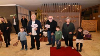 Küçükler ve büyüklerden geçmişten geleceğe defilesi