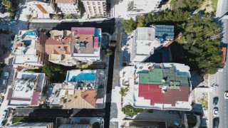 Kuşadası'nda Cumhuriyet Mahallesinin yedi sokağı yenilendi