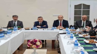 Kütahya OBMnin Şube ve İşletme Müdürleri Tavşanlıda bir araya geldi