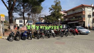 Kuyucakta bisiklet ve motosiklet sürücüleri reflektif yelek konusunda bilgilendirildi