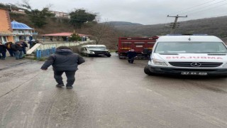 Maden işçilerini taşıyan minibüs tırla çarpıştı:6 yaralı