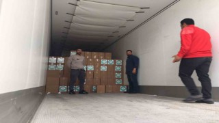 Manisadan gönderilen 2 bin gıda kolisi Altınözüne ulaştı