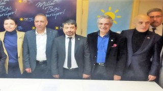 Meclis üyeliğinden istifa eden Tolga Pirinçci aday adaylığını duyurdu