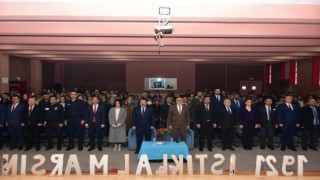 Mehmet Akif İnönüde de anıldı