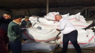 Menemen Belediyesinden deprem bölgesine çadır desteği