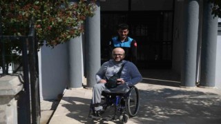 Merkezefendide özel bireylere ulaşım desteği sürüyor