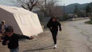 Minik kızdan yardım gönüllülere duygulandıran mektup Gökyüzündeki duamın yeryüzündeki cevabısınız”