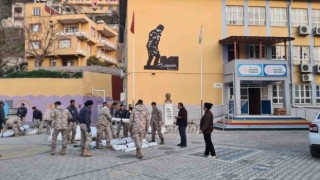 MSB öğrenciler için çadır sınıf kurmaya devam ediyor