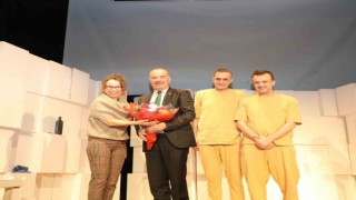 Mudanya Tiyatro Günleri final yaptı