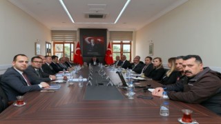 Muğladan deprem bölgesine yardım seferberliği artarak devam ediyor