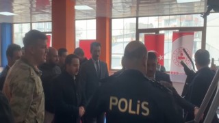 Muradiyede spor salonu açıldı