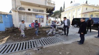 Nazilli Belediyesi yol yenileme çalışmalarını sürdürüyor