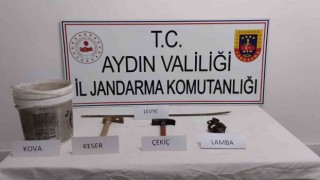 Nysada kaçak kazı yaparken suçüstü yakalandılar