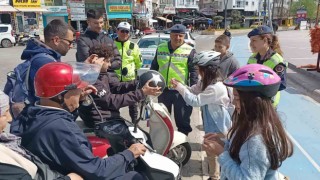 Öğrencilerden ‘Hayatı kafana tak güvenli yaşamaya bak ‘ projesi