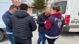 Okul önlerinde polis denetimi