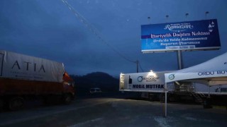 Orduda karayolu üzerinde iftar stantları kuruldu