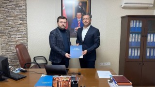 Osman Aladağ, AK Parti Antalya milletvekili aday adaylığını açıkladı