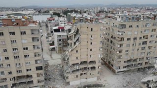 Osmaniye'de acil yıkım kararı bulunan 410 bina yıkıldı