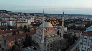 (ÖZEL) Kelime-i Tevhidi ilmek ilmek 50 metre yükseğe yazdılar