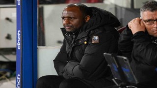 Patrick Vieira Crystal Palacetan ayrıldı