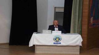 Prof. Dr. Övgün Ahmet Ercan: Temel derinliği kısa evler intihar evleridir