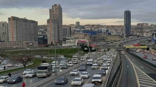 Ramazan ayının ilk gününde trafik yüzde 63e ulaştı