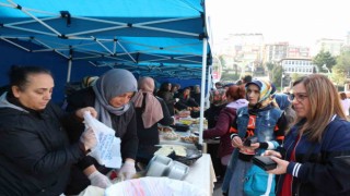 Rizeli kadınlardan depremzedelere destek