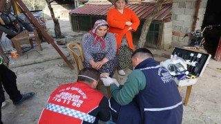 Sağlık hizmetleri depremzedelerin ayağına gidiyor