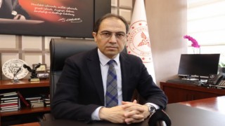 Sağlıkçılar deprem bölgelerinin yaralarını sardı