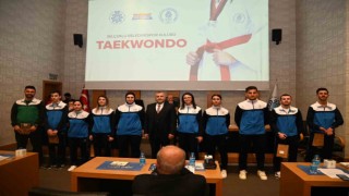 Selçuklu Belediyespor Kulübü sporcuları ödüllendirildi