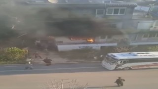 Serikte yanan ev küle döndü