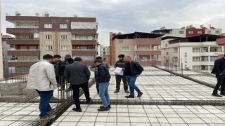 Siirt Belediyesi ekipleri inşaatlarda denetimlerini arttırdı