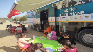 Siirt gezici kütüphanesi, Adıyamanda çocuklara destek oluyor