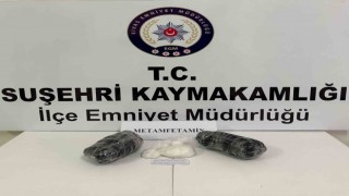 Sivasta 1 kilo 226 gram metamfetamin ele geçirildi