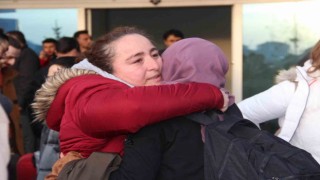 Sivastan 101 sağlık personeli Maraşa uğurlandı