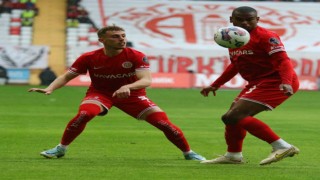 Spor Toto Süper Lig: Antalyaspor: 1 - Kayserispor: 0 (İlk yarı)