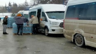 Sucular ve servisçiler odası deprem bölgesine 200 bin litre içme suyu gönderdi