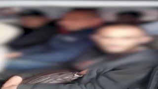 Şüphe üzerine durdurulan araçtan 8 düzensiz göçmen çıktı