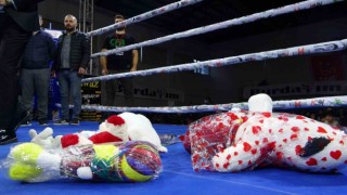 Tatvanda depremzedeler yararına Muaythai Gecesi düzenlendi