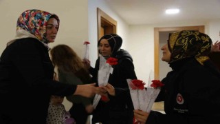 TDV depremzede kadınların Dünya Kadınlar Gününü kutladı