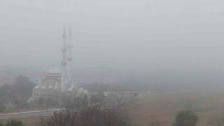 Tekirdağ sisle kaplandı: Göz gözü görmüyor