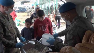 Teröristlerin korkulu rüyası komandolar yüzleri güldürüyor